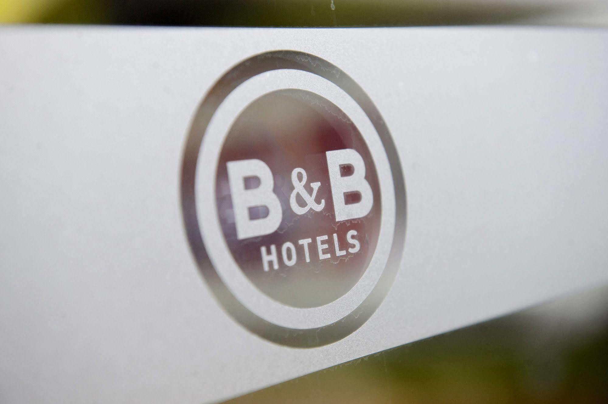 B&B Hotel Pontault Combault Экстерьер фото